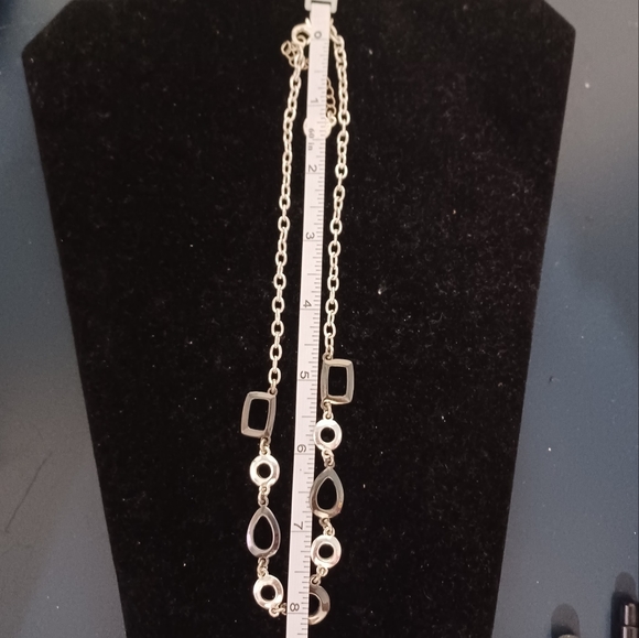 LC Necklace - Picture 4 of 7